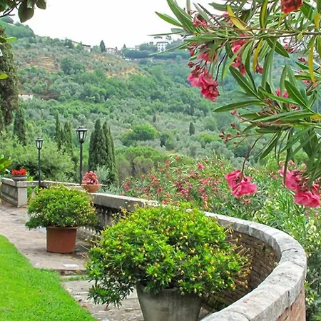 Hotel Maria Dimora 3*