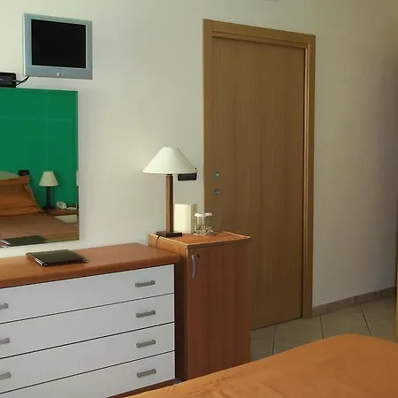 Hotel Maria Dimora 3*